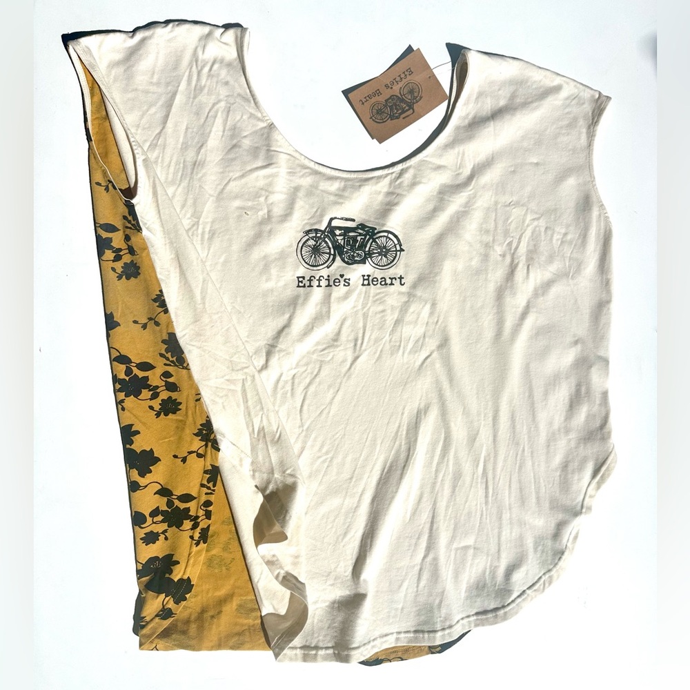 NWT Effie's Heart Cream and Yellow Graphic Tank Top, Rhododendron, 3X / 4X